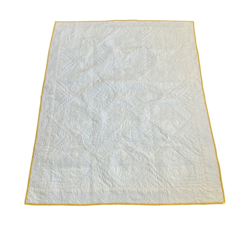 Vintage Handmade‎ Granny Quilt embroidered Floral Blue Yellow Patchwork 72x53